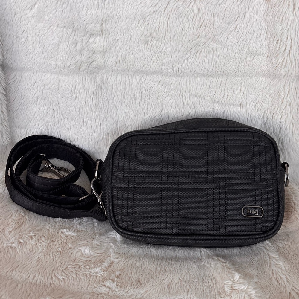 EUC Lug Mingle Matte Luxe Camera Bag - Black